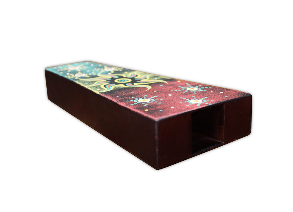 Didgeridoo Box in Sun